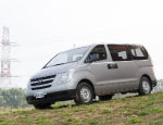 HYUNDAI Starex 租車